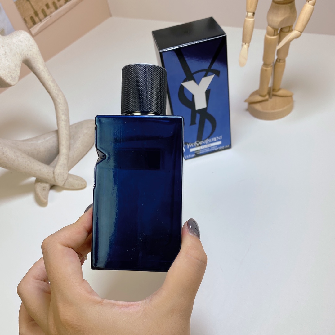 Saint Laurent perfume